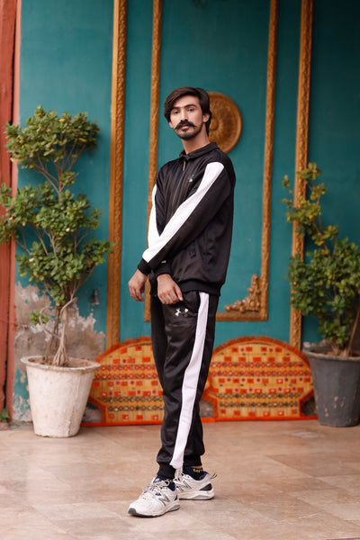 UA Premium Tracksuit F- Black